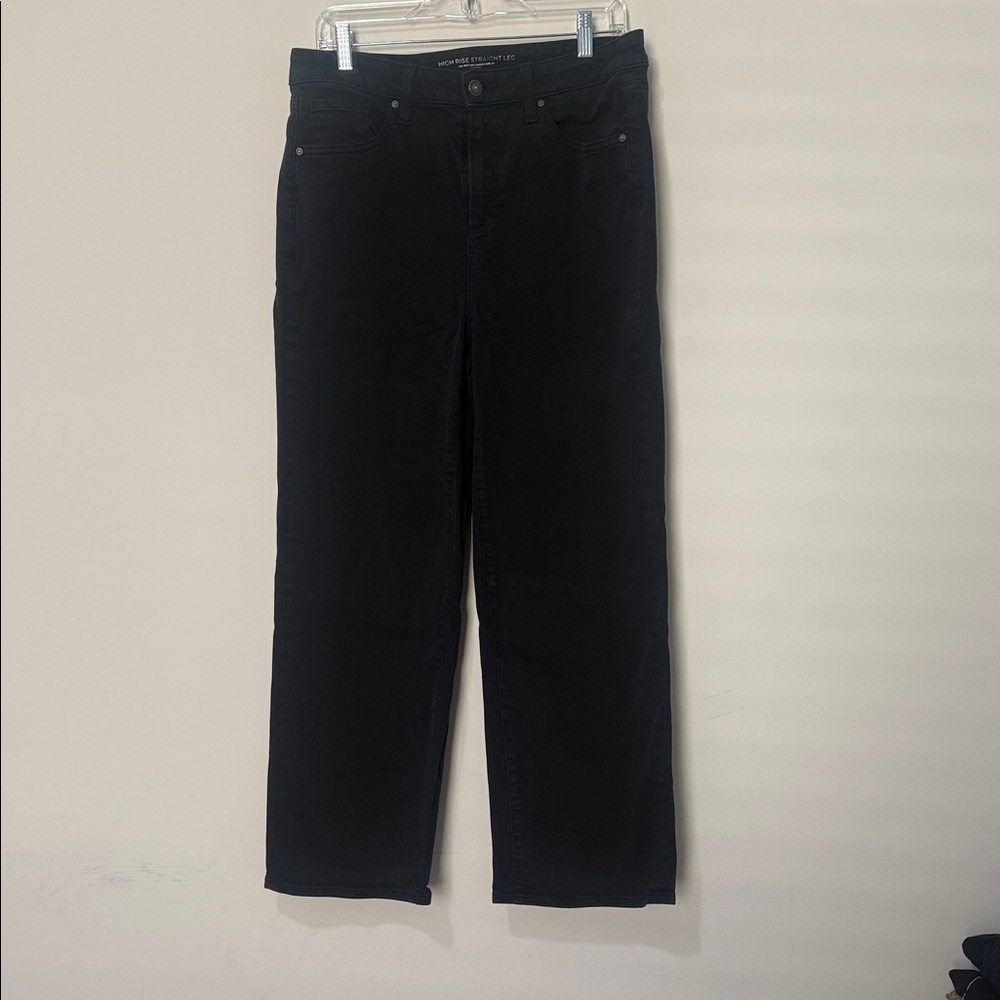 Chicos High Rise Straight Leg Black Jeans, size 2 (12)